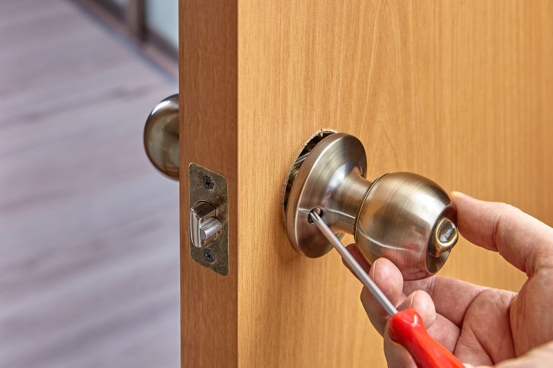 Doorknob Repair in Kansas City, KS