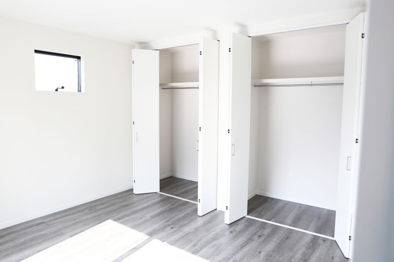 Linen Closet Door Repair in Kansas City, KS